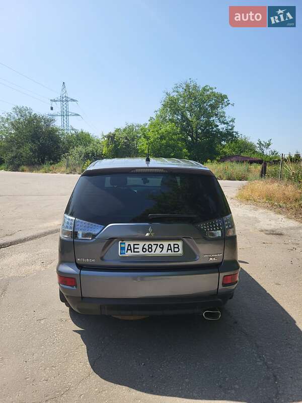 Позашляховик / Кросовер Mitsubishi Outlander 2011 в Дніпрі