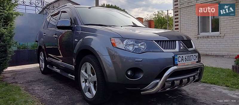 Внедорожник / Кроссовер Mitsubishi Outlander 2008 в Русской Поляне