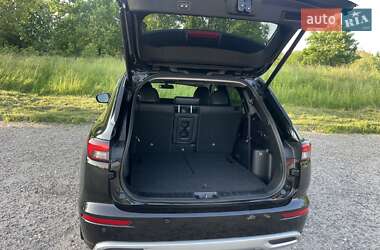 Внедорожник / Кроссовер Mitsubishi Outlander 2022 в Ужгороде