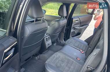 Внедорожник / Кроссовер Mitsubishi Outlander 2022 в Ужгороде