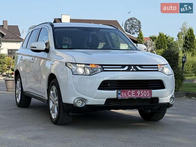 Mitsubishi Outlander 2013