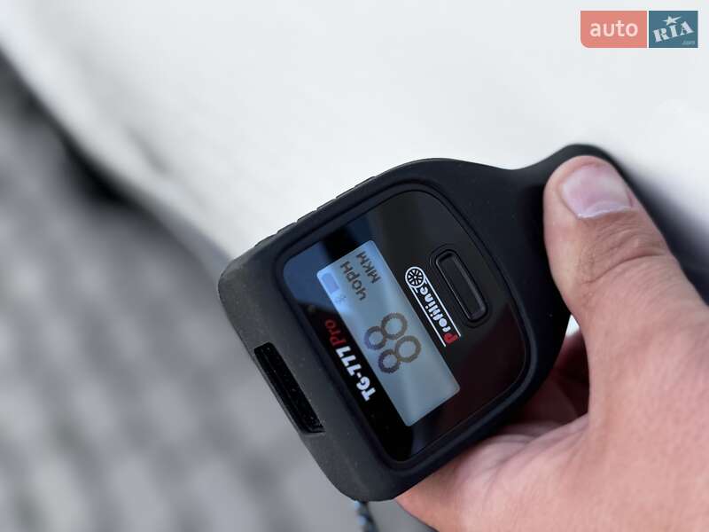 Внедорожник / Кроссовер Mitsubishi Outlander 2015 в Дрогобыче