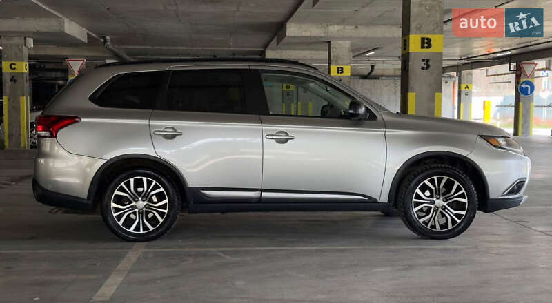 Mitsubishi Outlander 2018