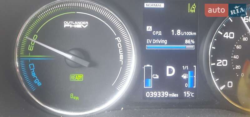 Внедорожник / Кроссовер Mitsubishi Outlander 2018 в Ужгороде