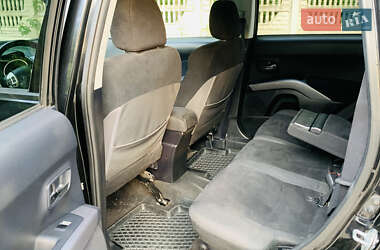 Внедорожник / Кроссовер Mitsubishi Outlander 2007 в 