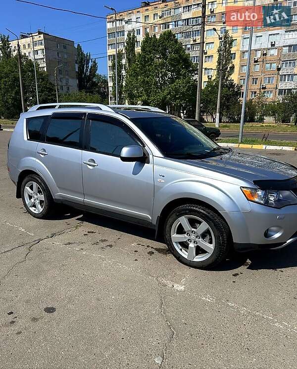Позашляховик / Кросовер Mitsubishi Outlander 2007 в Миколаєві