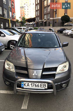 Внедорожник / Кроссовер Mitsubishi Outlander 2006 в Ирпене