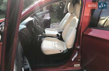 Внедорожник / Кроссовер Mitsubishi Outlander 2016 в 