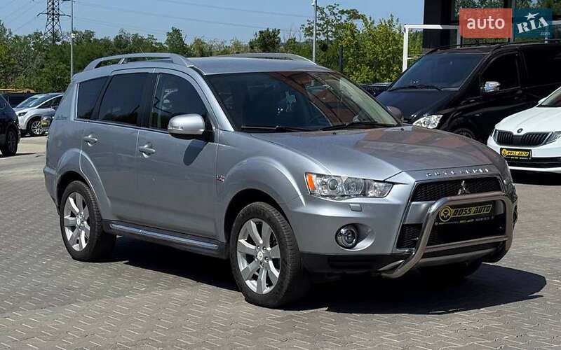 Mitsubishi Outlander 2010