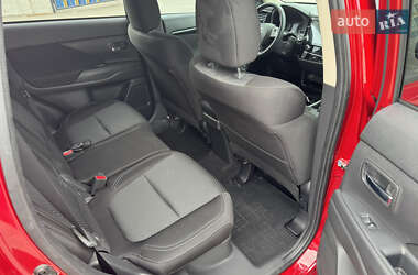 Внедорожник / Кроссовер Mitsubishi Outlander 2023 в 