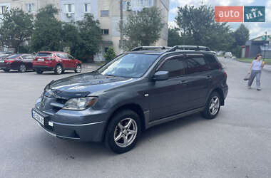 Позашляховик / Кросовер Mitsubishi Outlander 2004 в Миронівці
