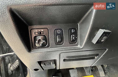 Позашляховик / Кросовер Mitsubishi Outlander 2008 в 