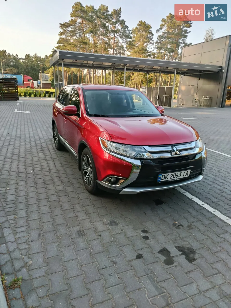 2017 Mitsubishi Outlander - мініатюра 9