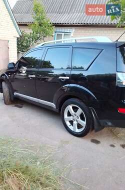 Позашляховик / Кросовер Mitsubishi Outlander 2007 в Жашківу