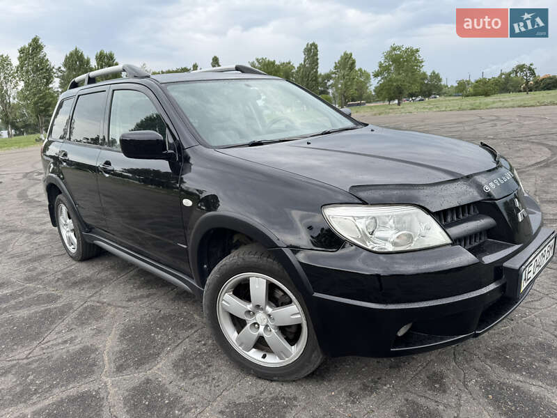 Mitsubishi Outlander 2006