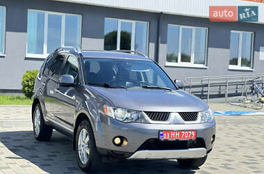 Внедорожник / Кроссовер Mitsubishi Outlander 2008 в 