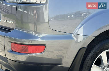 Внедорожник / Кроссовер Mitsubishi Outlander 2008 в 