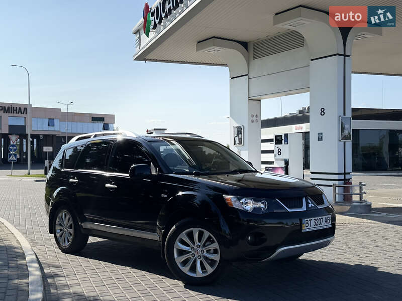 Позашляховик / Кросовер Mitsubishi Outlander 2008 в Одесі