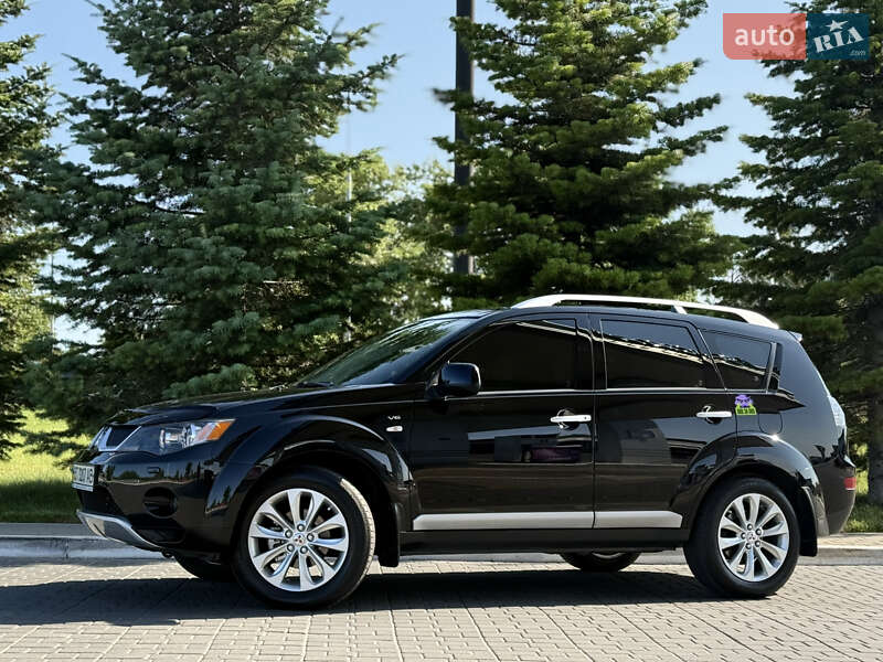 Позашляховик / Кросовер Mitsubishi Outlander 2008 в Одесі
