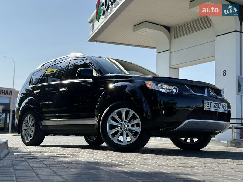 Позашляховик / Кросовер Mitsubishi Outlander 2008 в Одесі