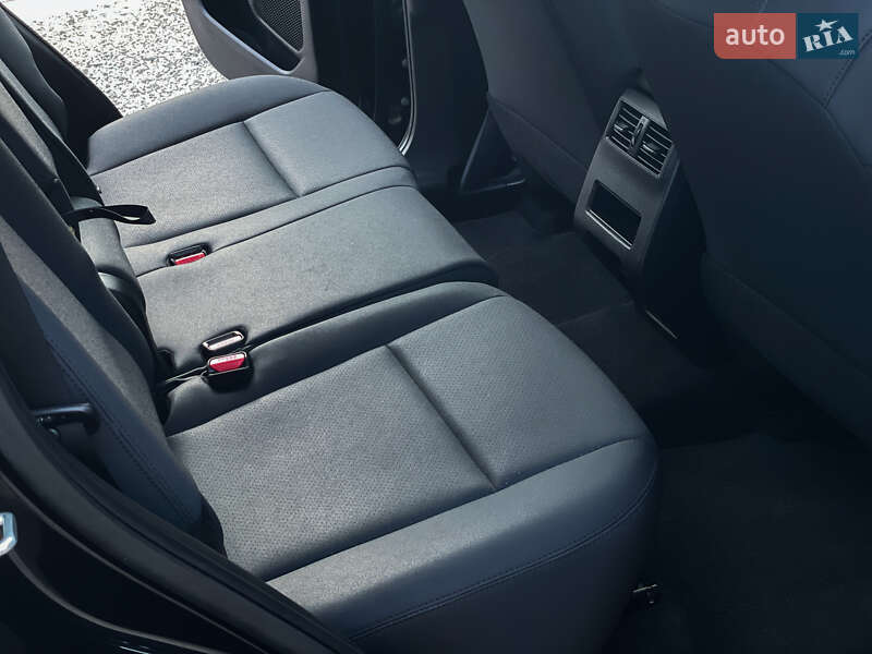 Внедорожник / Кроссовер Mitsubishi Outlander 2022 в Одессе