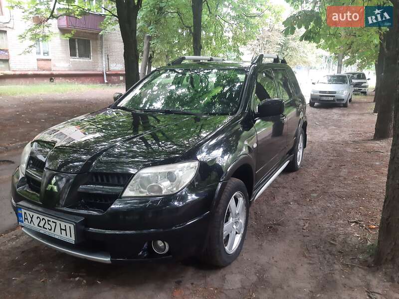Mitsubishi Outlander 2008