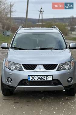Внедорожник / Кроссовер Mitsubishi Outlander 2006 в Львове