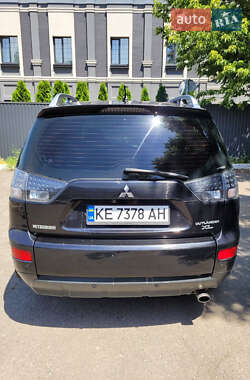 Внедорожник / Кроссовер Mitsubishi Outlander 2008 в 