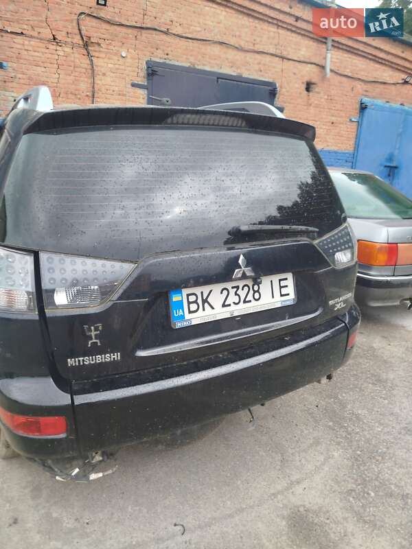 Mitsubishi Outlander 2007