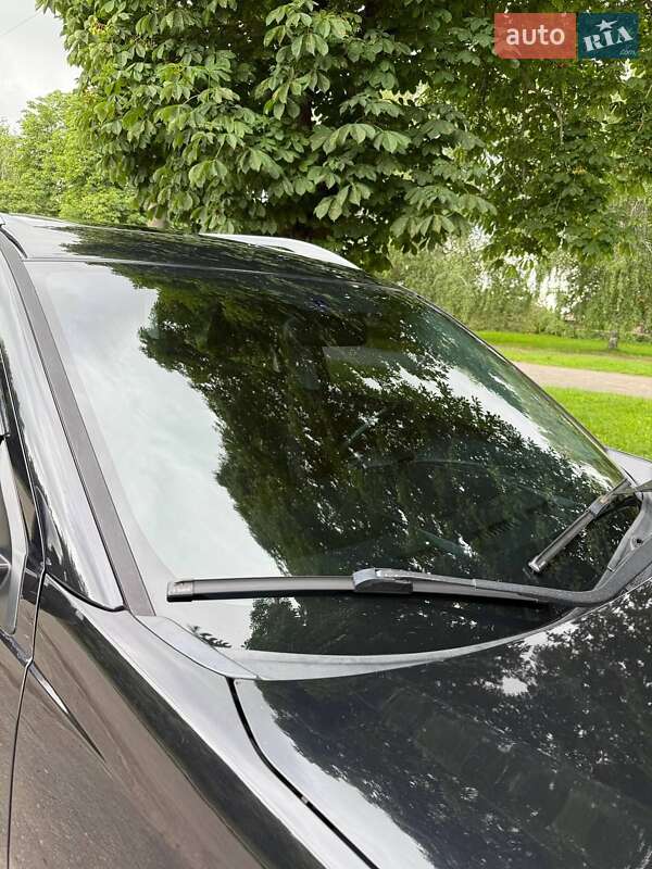Внедорожник / Кроссовер Mitsubishi Outlander 2010 в Путивле