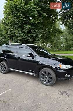 Позашляховик / Кросовер Mitsubishi Outlander 2010 в Путивлі