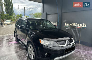 Внедорожник / Кроссовер Mitsubishi Outlander 2007 в 