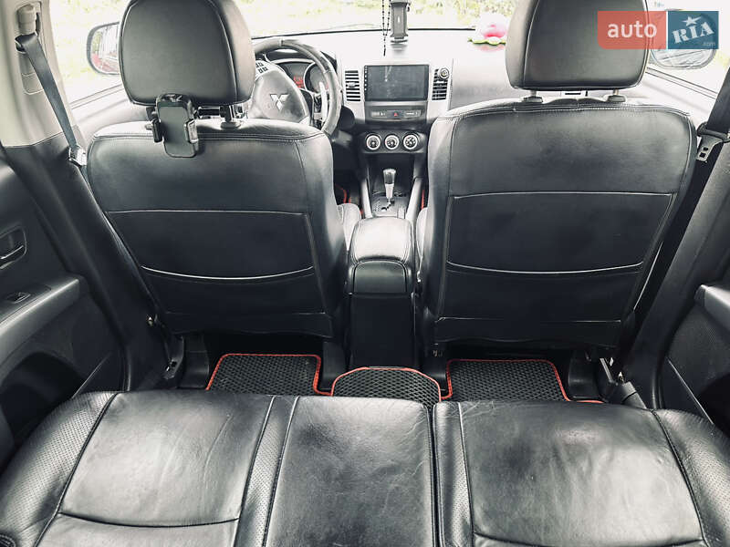 Позашляховик / Кросовер Mitsubishi Outlander 2007 в Миколаєві