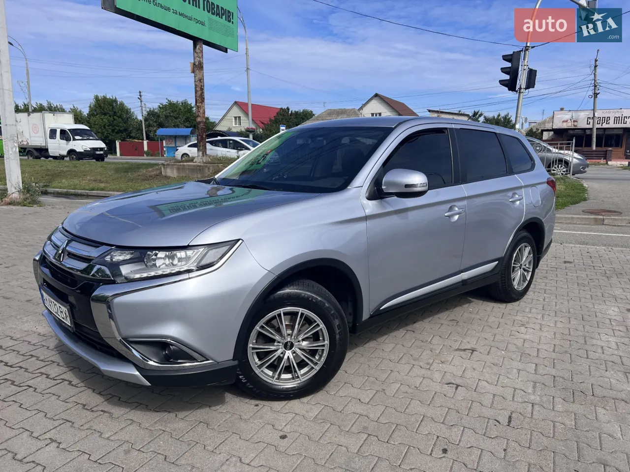 2016 Mitsubishi Outlander - мініатюра 23