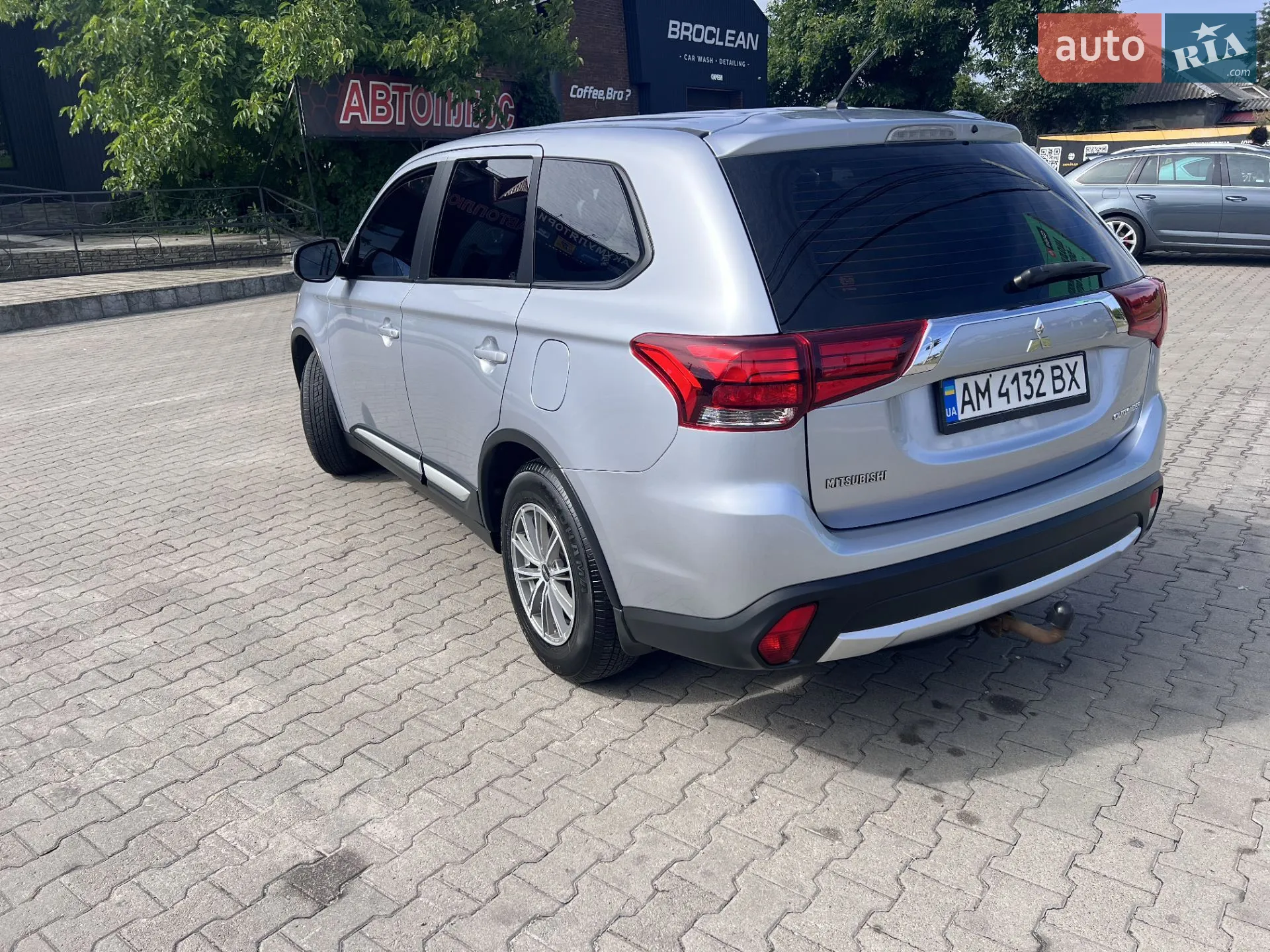 2016 Mitsubishi Outlander - мініатюра 6