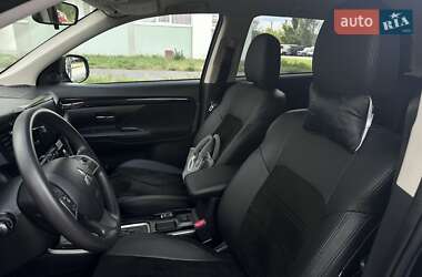 Позашляховик / Кросовер Mitsubishi Outlander 2018 в Харкові