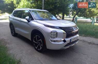 Позашляховик / Кросовер Mitsubishi Outlander 2022 в Черкасах