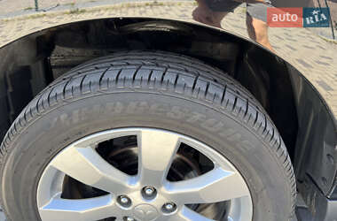 Позашляховик / Кросовер Mitsubishi Outlander 2010 в 