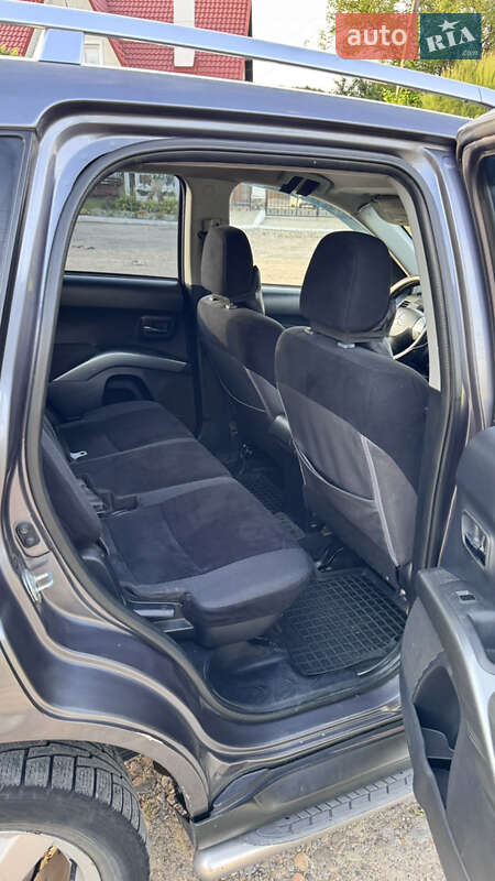 Позашляховик / Кросовер Mitsubishi Outlander 2009 в Дрогобичі