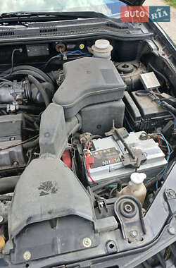 Внедорожник / Кроссовер Mitsubishi Outlander 2008 в 
