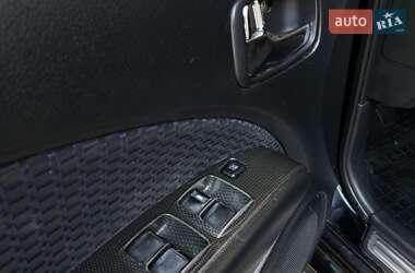 Внедорожник / Кроссовер Mitsubishi Outlander 2008 в 