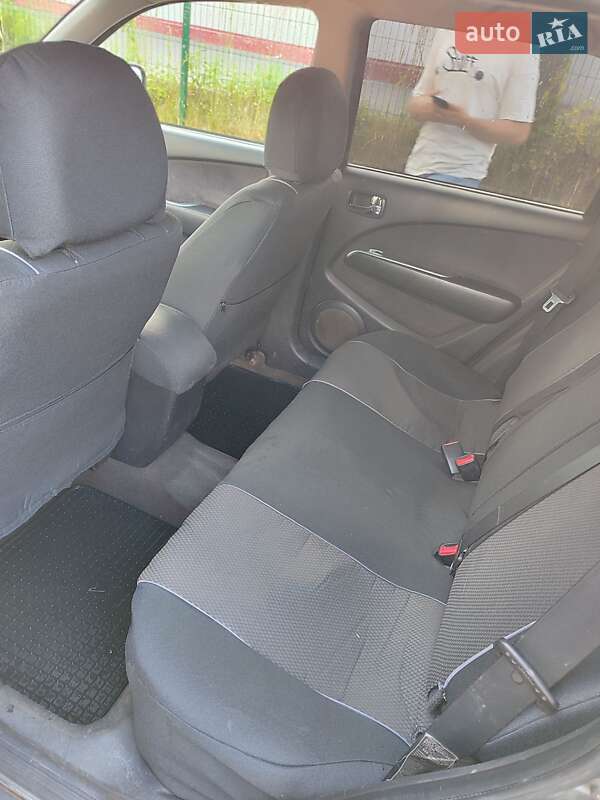 Внедорожник / Кроссовер Mitsubishi Outlander 2005 в Львове