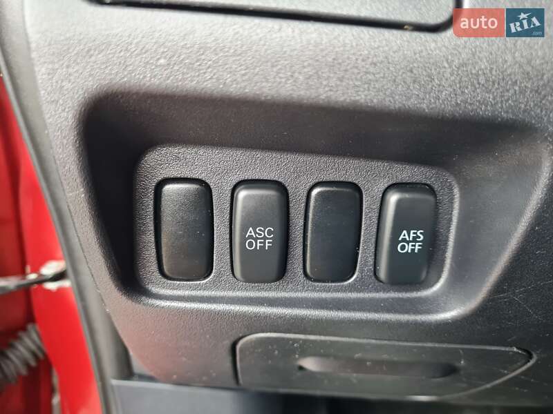 Позашляховик / Кросовер Mitsubishi Outlander 2010 в Білки