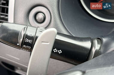 Внедорожник / Кроссовер Mitsubishi Outlander 2011 в 
