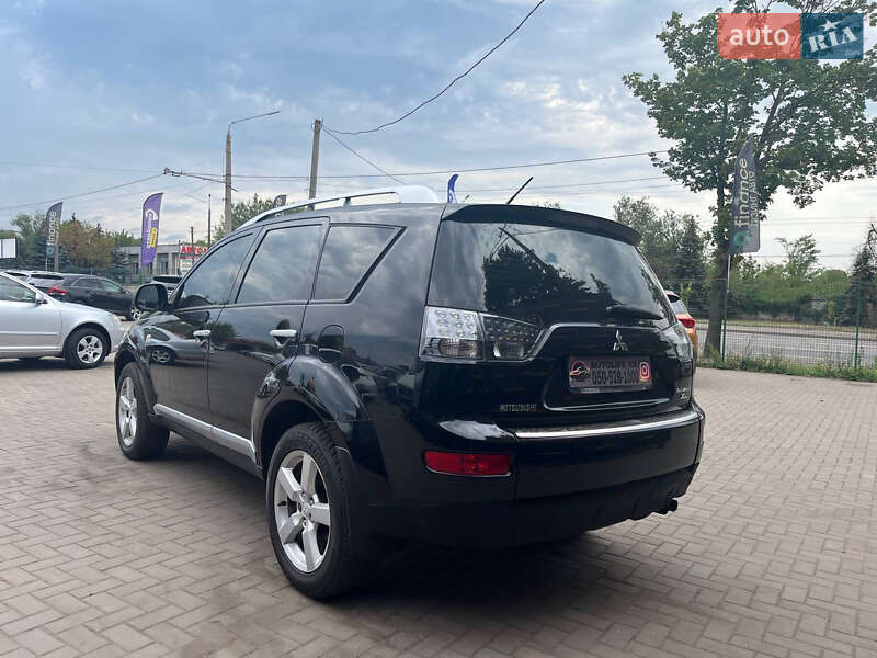 Позашляховик / Кросовер Mitsubishi Outlander 2008 в Кривому Розі