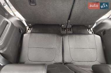Внедорожник / Кроссовер Mitsubishi Outlander 2013 в 
