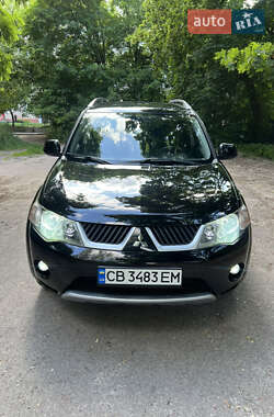 Внедорожник / Кроссовер Mitsubishi Outlander 2008 в 