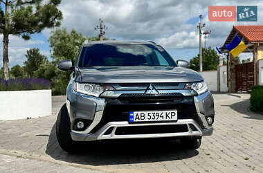Позашляховик / Кросовер Mitsubishi Outlander 2020 в Вінниці