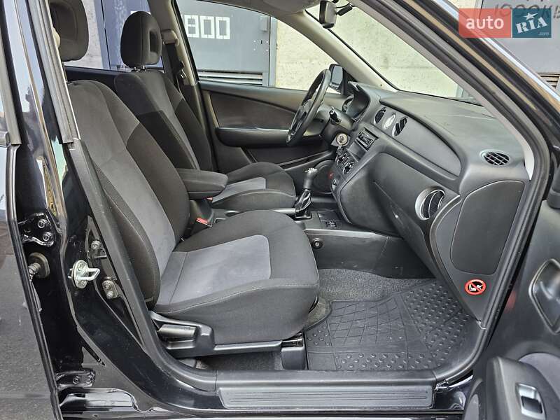 Внедорожник / Кроссовер Mitsubishi Outlander 2009 в Киеве