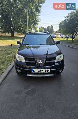 Внедорожник / Кроссовер Mitsubishi Outlander 2006 в Киеве